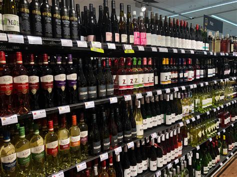 wholesale liquor store supplies